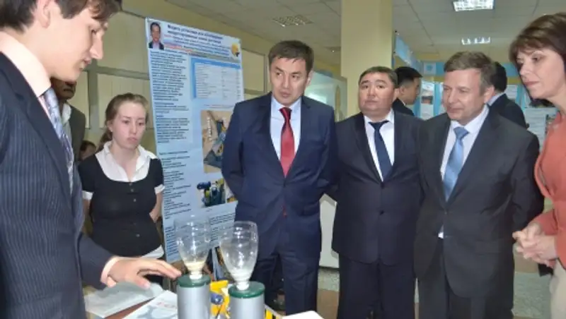 В  выставке «Oskemen Expo - 2015» участвовало свыше 50 ученых из 10 стран