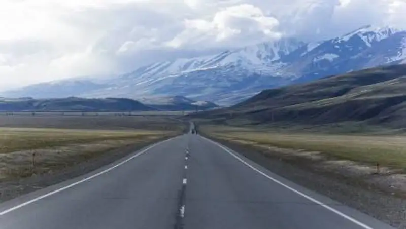 Депутаты предложили ряд мер по улучшению качества дорог в Казахстане