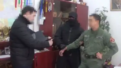 кадр из видео, фото - Новости Zakon.kz от 30.12.2019 19:03