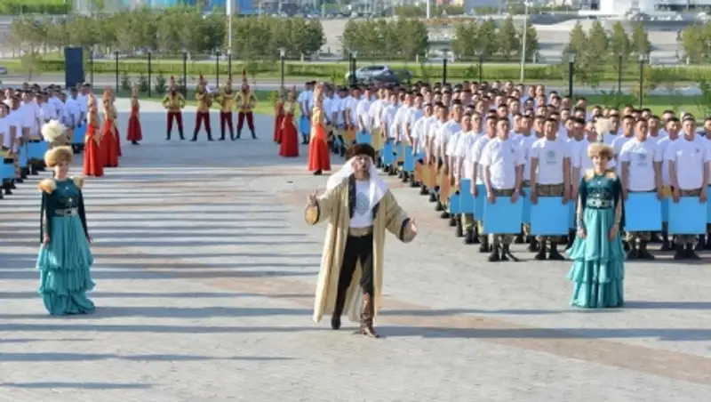 Символ эстафеты АНК Тайказан передан в фонд Национального музея РК 