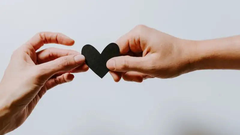 Названы шесть пар знаков зодиака, которые никогда не будут вместе