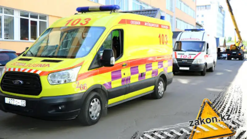 Разрешить выписывать рецепты бригадам скорой помощи предложили в Казахстане