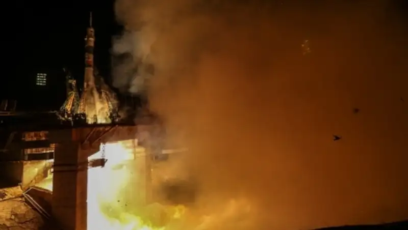 Транспортный корабль "Прогресс МС-02" стартовал с Байконура к МКС