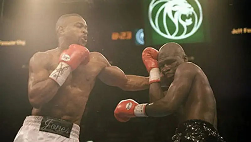 Джеймс Тоуни анонсировал бой с Роем Джонсом