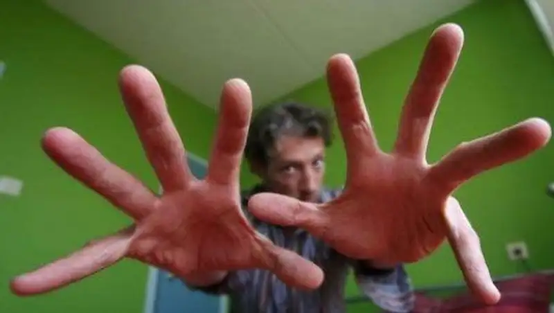 Народного целителя подозревают в гибели мужчины в Алматинской области