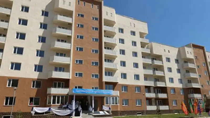 В Талдыкоргане в преддверии Дня Астаны вручены ключи от 168 квартир