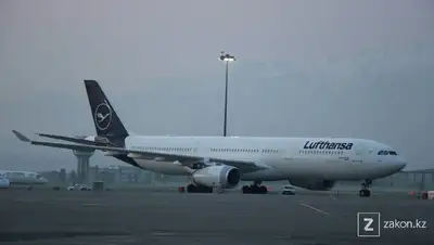 Отмена рейсов из-за коронавируса, фото - Новости Zakon.kz от 26.12.2021 00:56