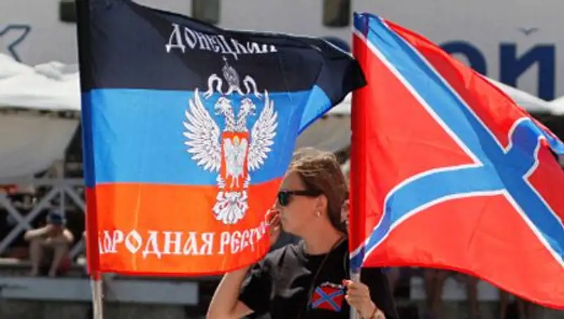 Захарченко анонсировал начало выдачи паспортов ДНР