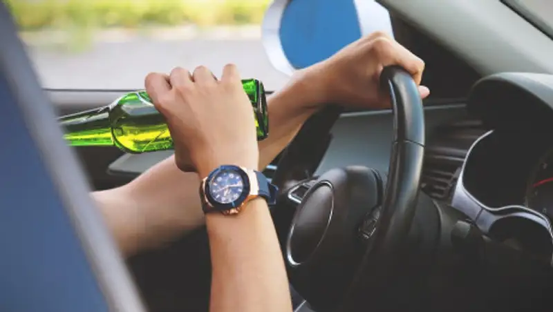 Токаев поручил усилить наказание за пьяную езду