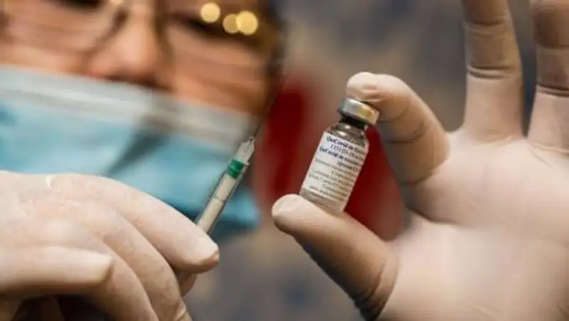 Как будет проходить ревакцинация казахстанцев