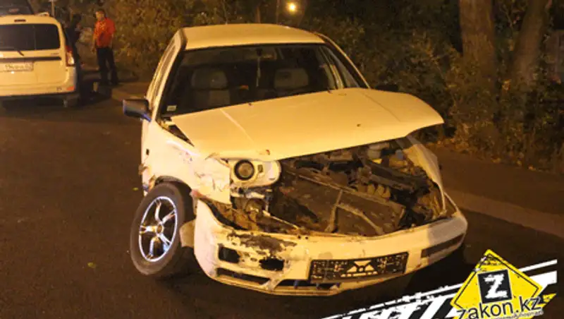 Минувшей ночью в Алматы произошло два серьезных ДТП