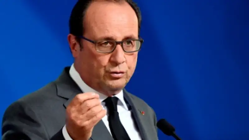 Олланд обозначил роль России в урегулировании кризиса в Сирии