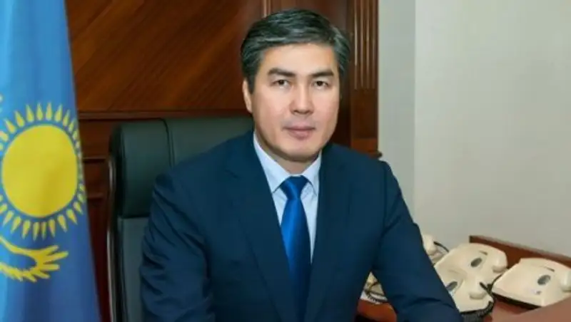 Исекешев пожаловался сенаторам на недостаточное финансирование содержания и ремонта автодорог