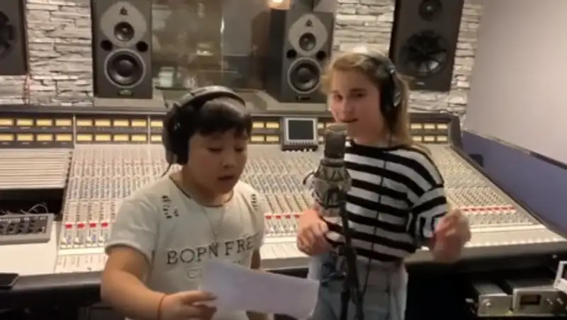 Ержан Максим и дочь Алсу записали дуэт