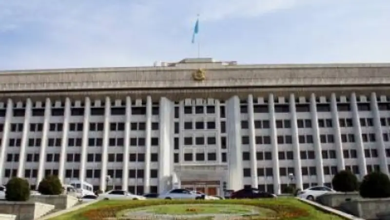 Три заместителя акима Алматы уходят в отставку