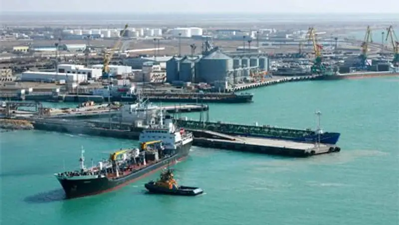 Сбербанк финансирует расширение Актауского международного морского торгового порта 