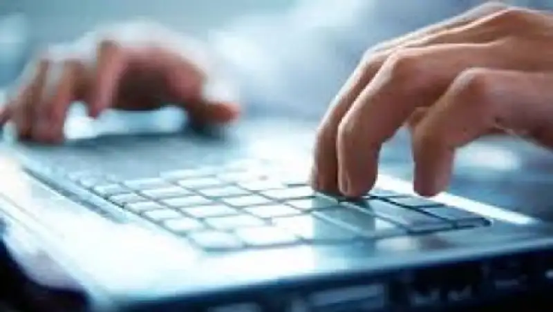 В РК правила пользования соцсетями для госслужащих хотят прописать законодательно