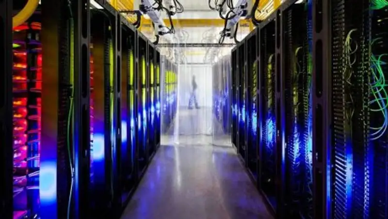 Apple переправила iCloud на серверы Google