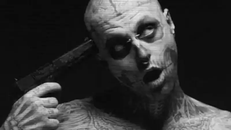 Манекенщик Zombie Boy покончил с собой