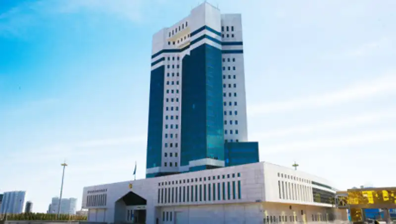 Мамин: Рост экономики Казахстана за 8 месяцев составил 4,3%