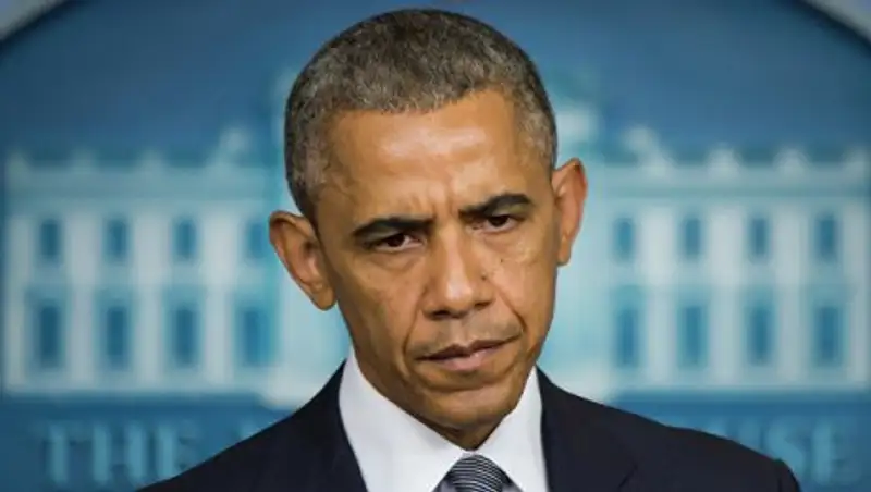 Обама раскритиковал Трампа за интервью российскому ТВ и поддержку Путина