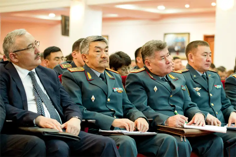 В Министерстве обороны Казахстана состоялось заседание Коллегии, фото - Новости Zakon.kz от 26.11.2013 00:35