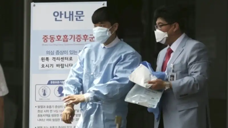 СМИ: число инфицированных коронавирусом в Южной Корее достигло 64, умерло 5 человек