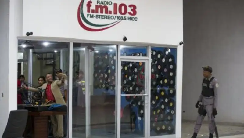 СМИ: подозреваемый в убийстве двух журналистов в Доминикане покончил с собой