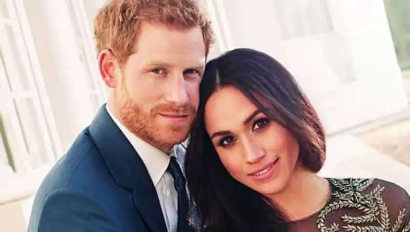 Принц Гарри "объявил войну" королевской семье