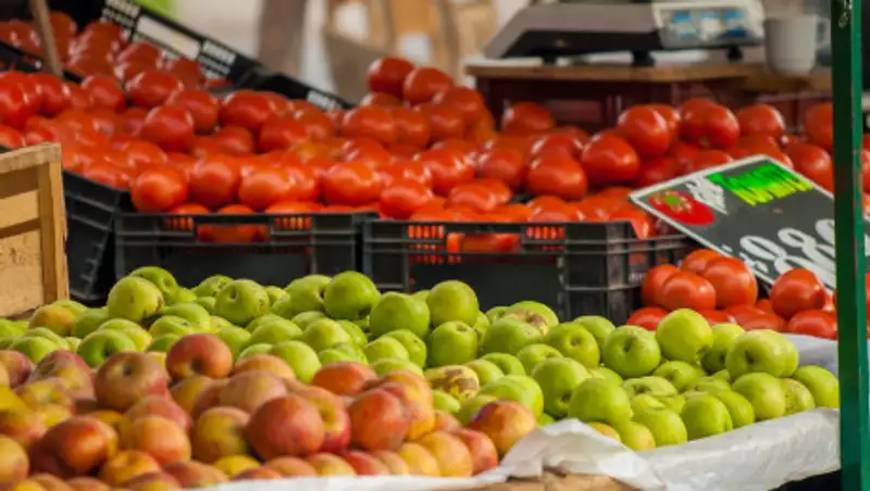 Министр труда и соцзащиты будет бороться с перекупщиками, чтобы стабилизировать цены