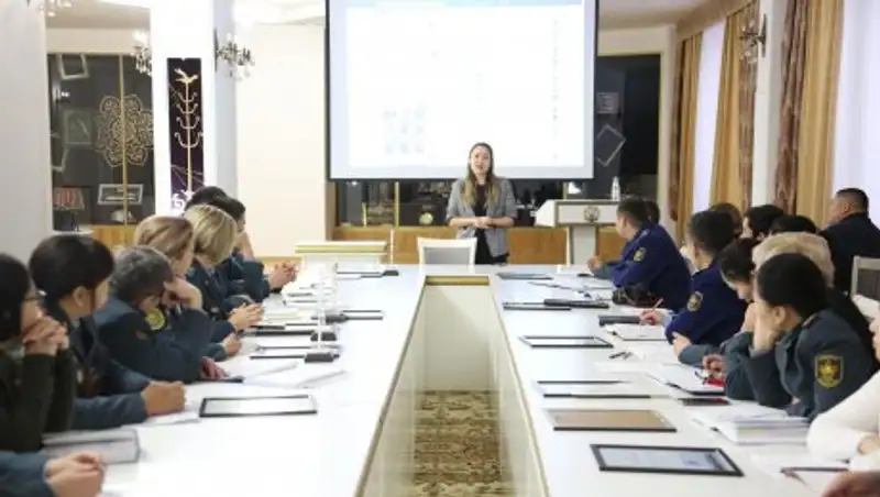 Вопросы информационно-имиджевой работы в ВС РК обсудили на учебно-методическом сборе