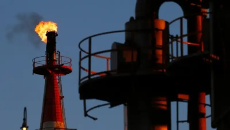 Нефть дорожает в Лондоне и Нью-Йорке