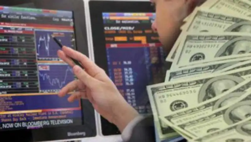 Курс тенге к доллару переводят на другую систему расчетов