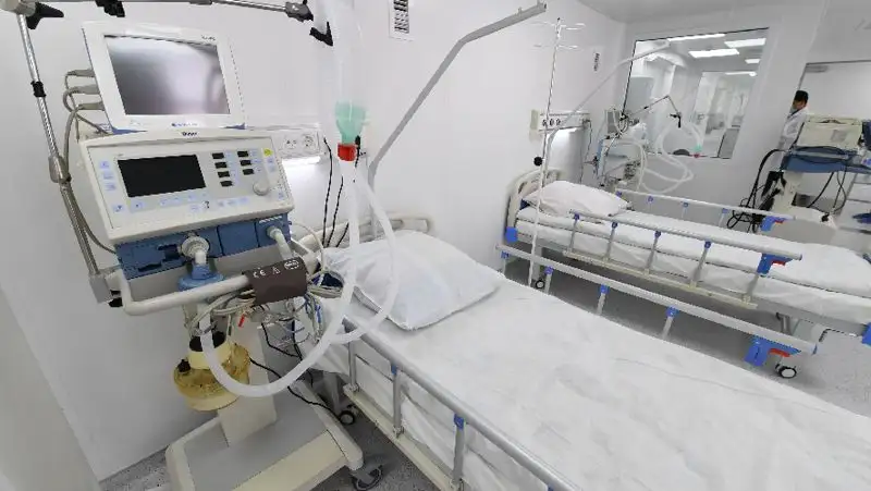 89 казахстанцев лечатся от КВИ в стационарах