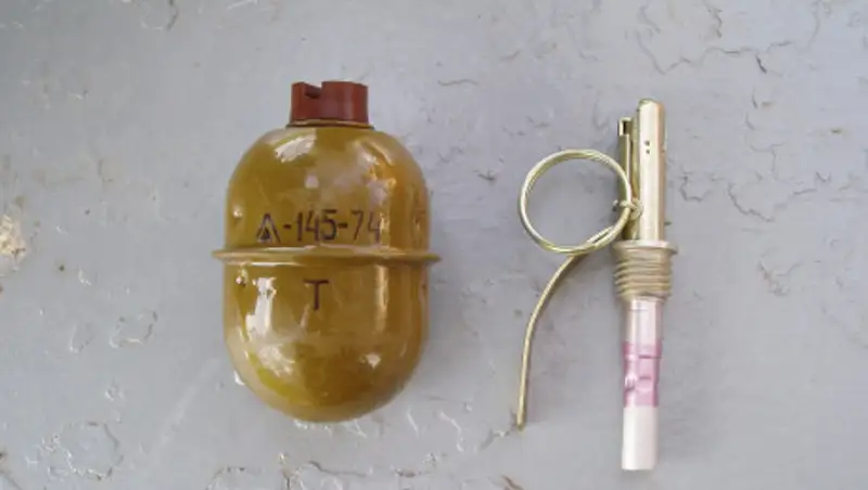 В Алматы мужчина пострадал от взрыва гранаты