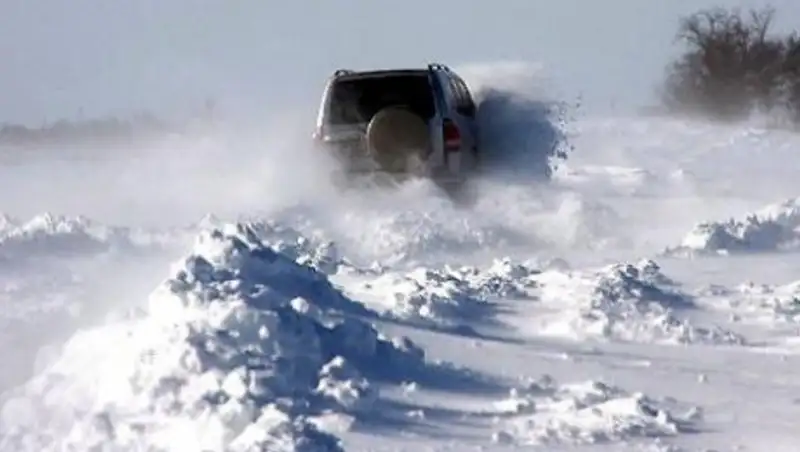 Более 80 человек спасены из снежного плена в ВКО