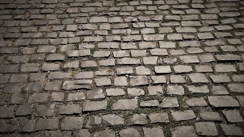 "Поплывшая" плитка в центре Астаны рассмешила казахстанцев