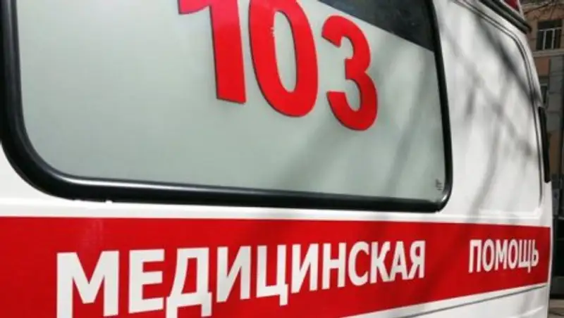 В Кокшетау мужчина пытался спрыгнуть с пятого этажа