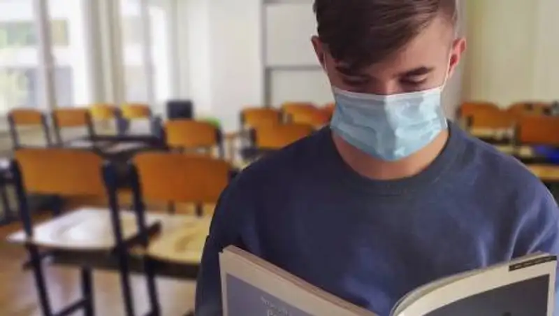 Школьники СКО второй день сидят дома из-за мороза