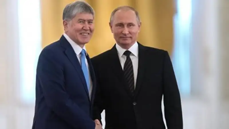 Атамбаев заявил, что Кыргызстану нужна стабильность, а не политические игры