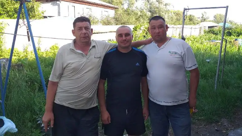 Жители Семея спасли тонущего человека