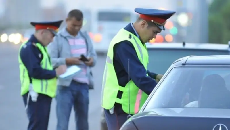 Норму, запрещающую пассажирам покидать транспорт без разрешения полицейского, могут отменить