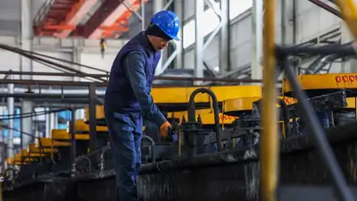 Может ли руководитель изменить график сменной работы без согласия работников, фото - Новости Zakon.kz от 05.10.2023 12:05