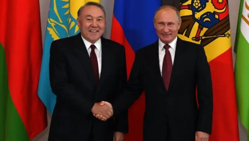 Назарбаев предложил активизировать свободную торговлю услугами на территории СНГ