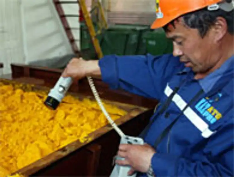 Казахстан планирует увеличить объемы производства урана, фото - Новости Zakon.kz от 11.03.2012 15:28