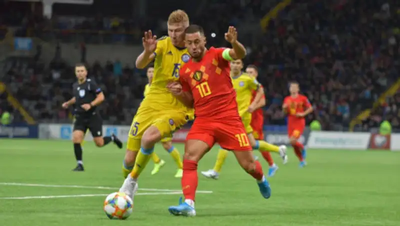 В матче отбора на Евро-2020 Казахстан проиграл лучшей сборной мира