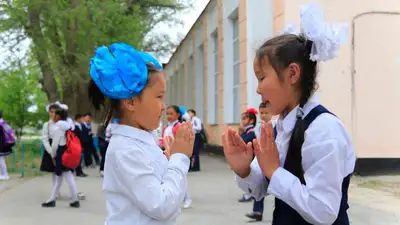 школьники Казахстан учебны год пересмотр, фото - Новости Zakon.kz от 30.05.2023 17:00
