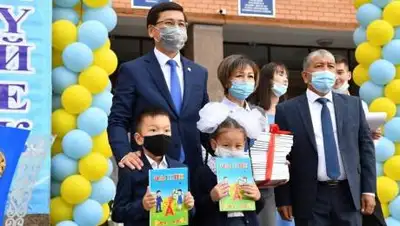 МОН РК, фото - Новости Zakon.kz от 01.09.2021 10:15