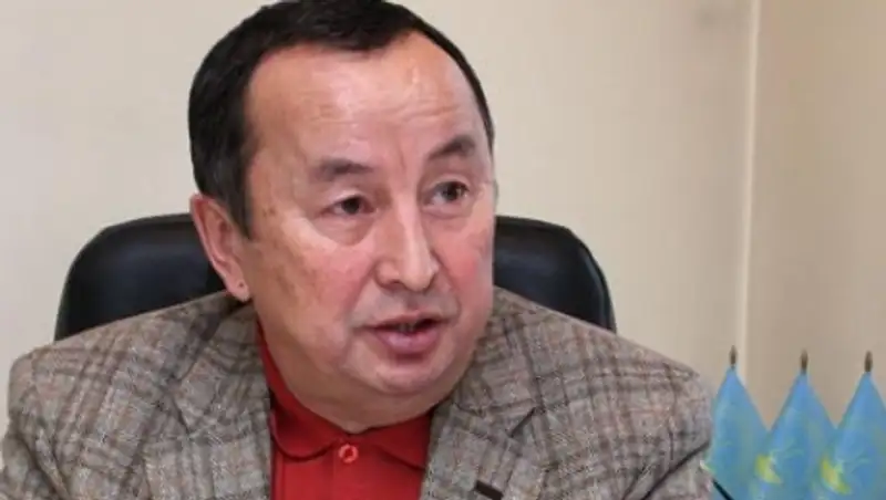 Минимальную цену розничной продажи крепкого алкоголя могут установить на уровне 1380 тенге