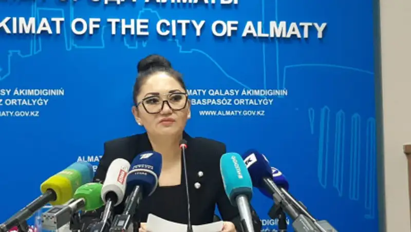 В Алматы ежедневно прилетают по 2-3 пассажира с температурой